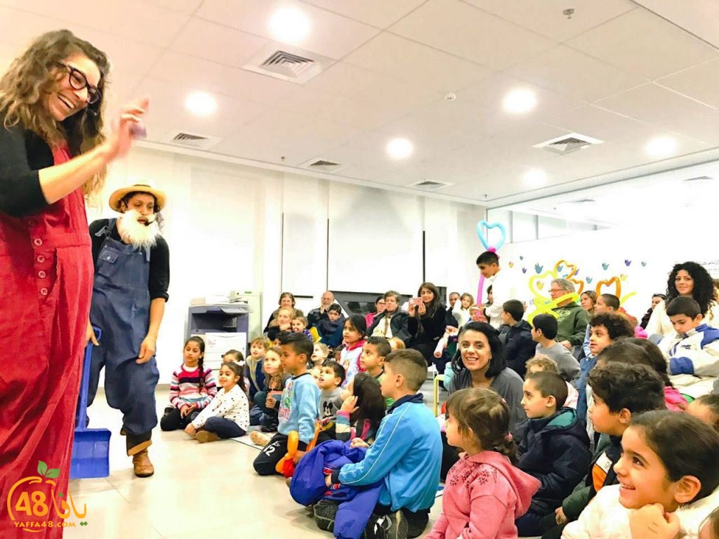 maktaba ana lawira (1).jpg